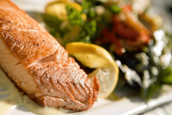 단백질 식단의 물고기